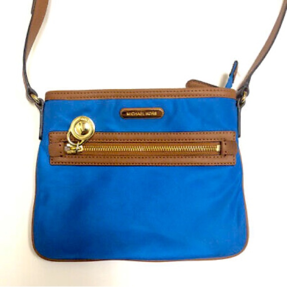 Michael Kors Kempton Crossbody Small Pocket Blue Nylon Lock Charm 9” X 7” NWOT